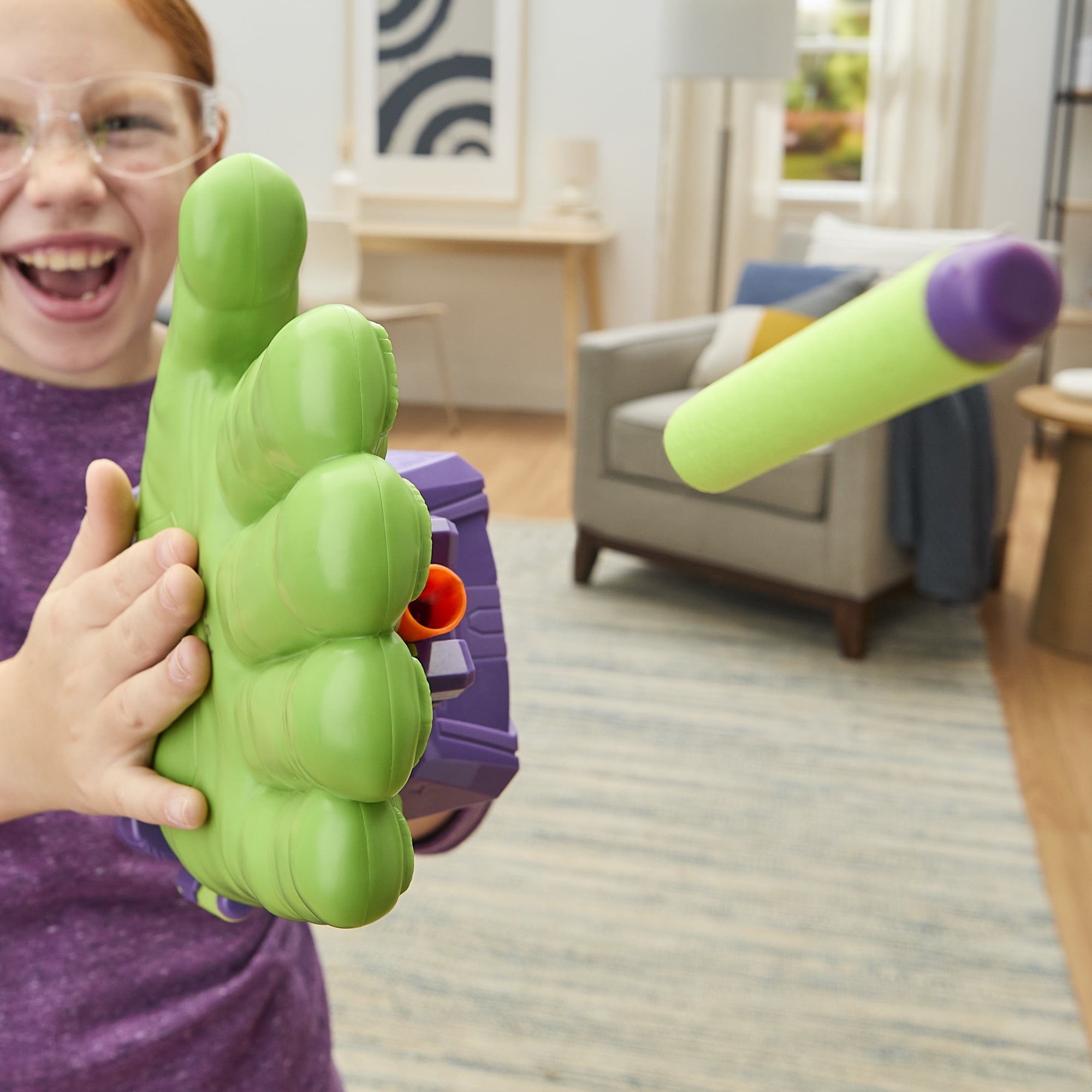 Marvel Avengers Hulk Thunderclap Blaster Roleplay Toy with 3 NERF Darts, Ages 5+