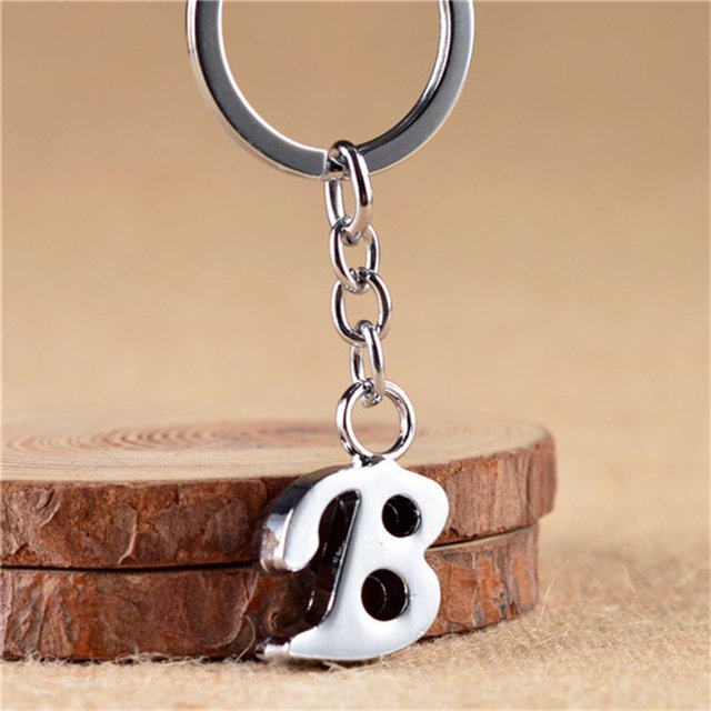 26 Letras Llavero De Metal Simple A-Z Iniciales Para Hombres Mujeres Accesorios De Bricolaje Bolsa De Regalo De Cumpleaños Colgante Coche