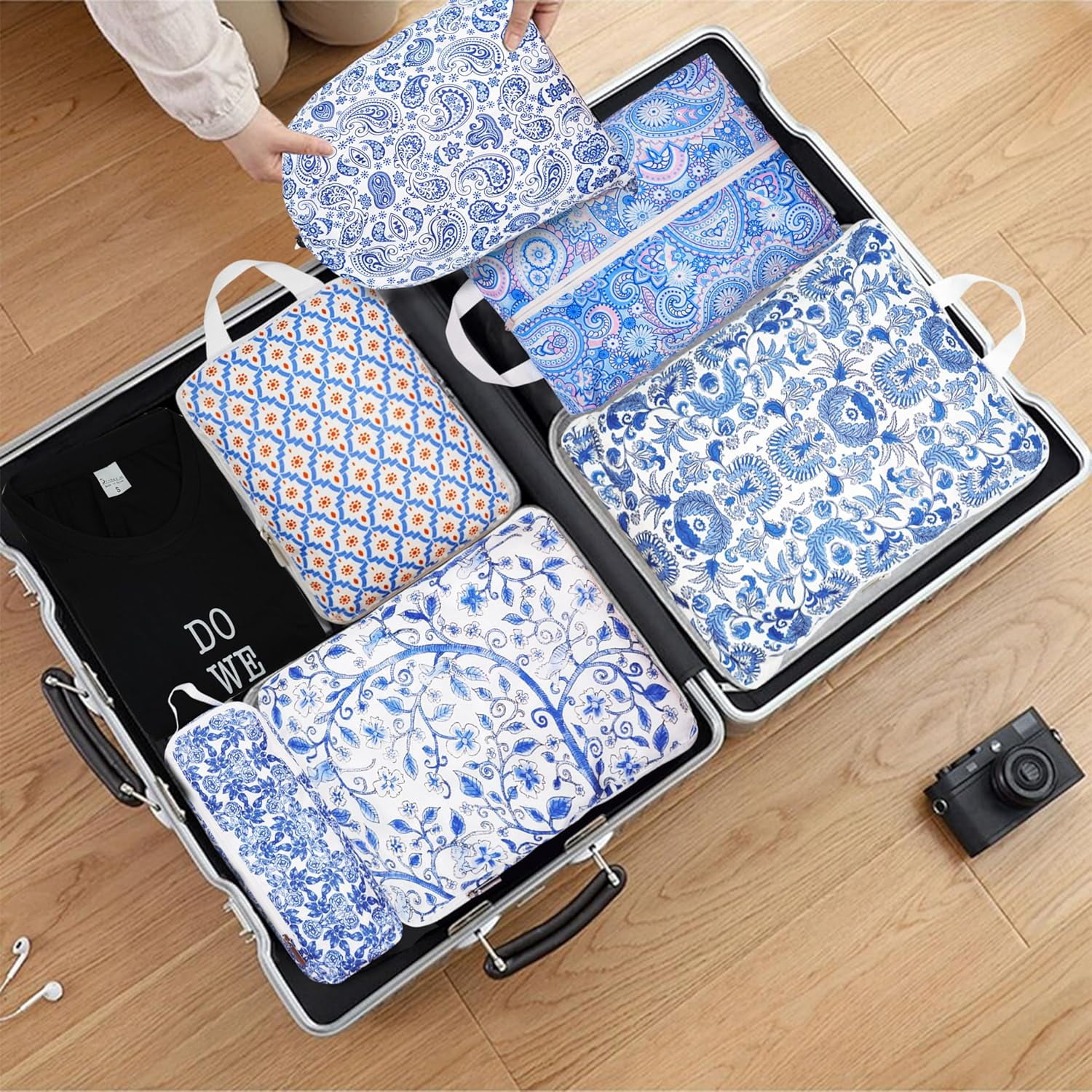 Compression Packing Cubes for Suitcases, 8 Set Travel Luggage Organizer Bags, Lightweight Waterproof Smell Proof Blue Pottery & Paisley Packing Cubes as Travel Accessories for Women