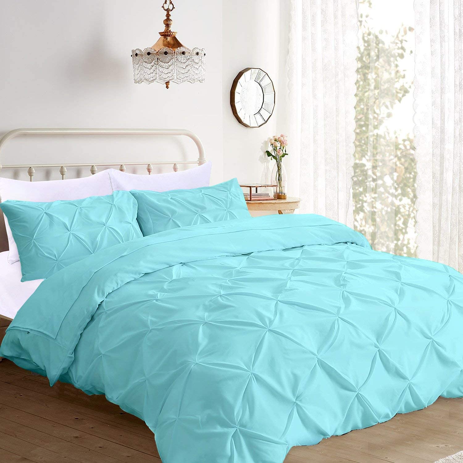 500-Thread Count 100% Egyptian Cotton Pinch Pleated Pintuck Design 3pc Duvet Cover Set , With Zipper Closure & Corner Ties - Eastern King Size ( 108" x 118" ) Inches, (Aqua Blue)