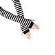 thumbnail image 4 of Yuarrent 1 par de guantes largos sin dedos Exquisita cubierta de mano cómoda Negro, Blanco Type1 NO1, 4 of 6