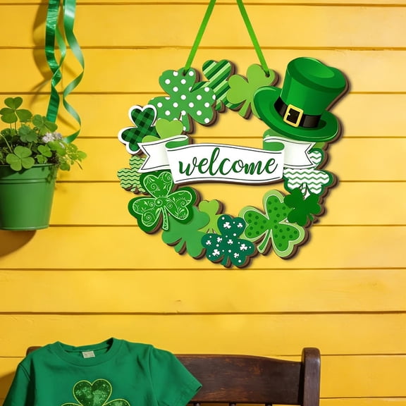 karymi St Patricks Day Wooden Wreath Door Hanger Welcome Greeting Sign Holiday Decoration Handcrafted Wooden Front Porch Wall Decor Home Decor House Decor