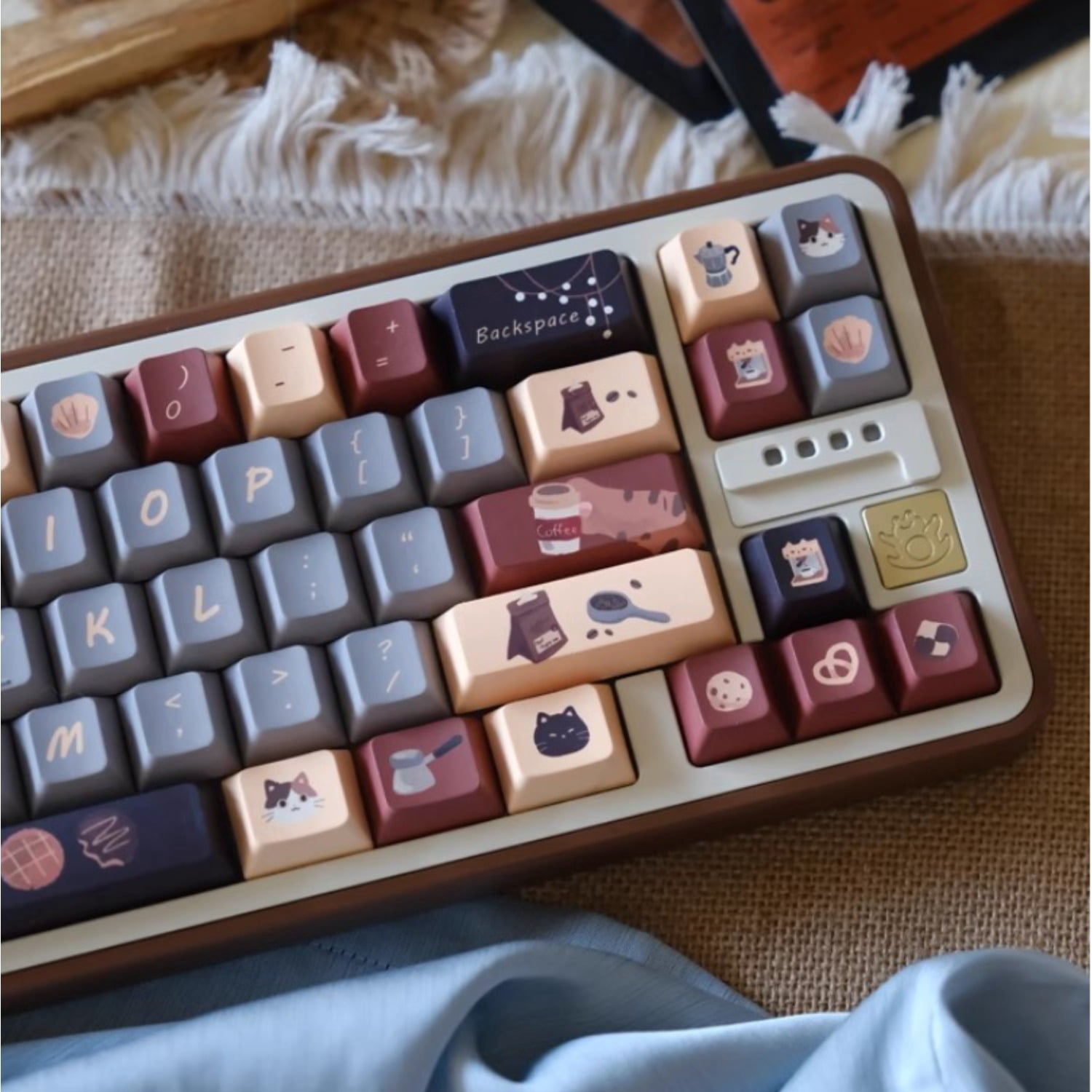 Coffee Cat Theme Keycap Full Set, 5-Side Dye-Sublimation Cherry/MOA Profile Cute Keycaps for Mechanical Keyboard