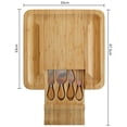 thumbnail image 2 of Tabla de quesos de bambú y juego de cuchillos ideal para servir queso, galletas, salami y comida 33 cm x 33 cm x 3,5 cm, 2 of 4