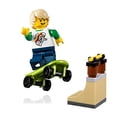 thumbnail image 2 of LEGO City MiniFigure: Skater Boy (con Skateboard y Cool Rail) 31067 LEGO LEGO, 2 of 2