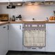 thumbnail image 5 of Falda de horno de lino hecha a mano con bordes fruncidos y lazos de cinta, montaje sin costuras, decoración de cocina para gabinetes y electrodomésticos, 5 of 7