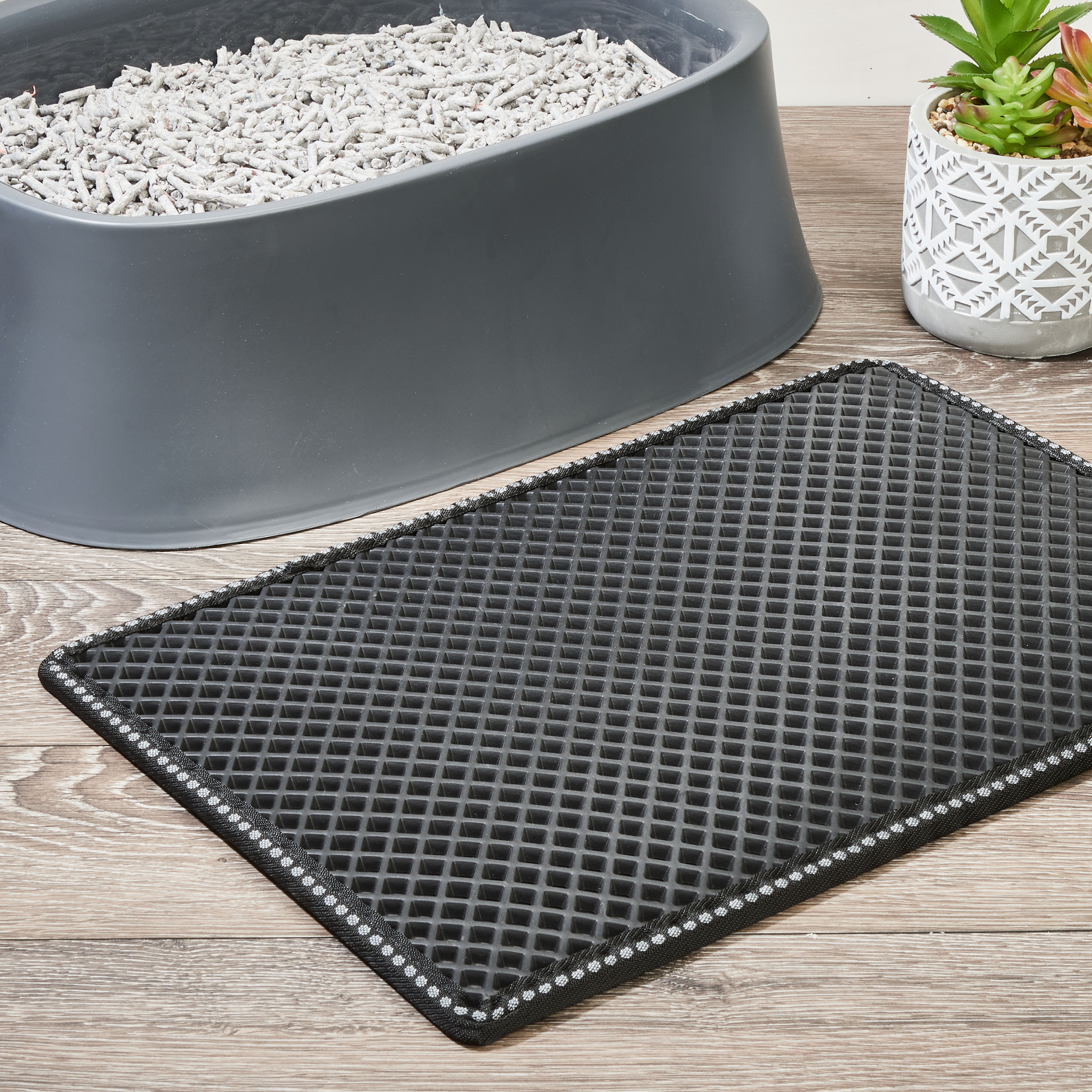Vibrant Life 2-Layer Sifting Cat Litter Mat, Black 21.3x14 photo 2