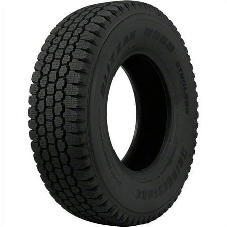 Bridgestone Blizzak W965 235/80R17 120 Q Tire Fits: 2003-04 Dodge Ram 3500 Laramie, 2007 Dodge Ram 3500 TRX4