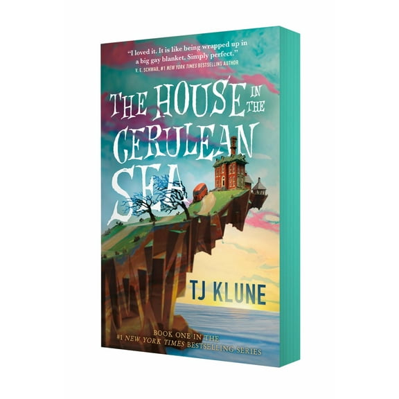 The House in the Cerulean Sea (Paperback)