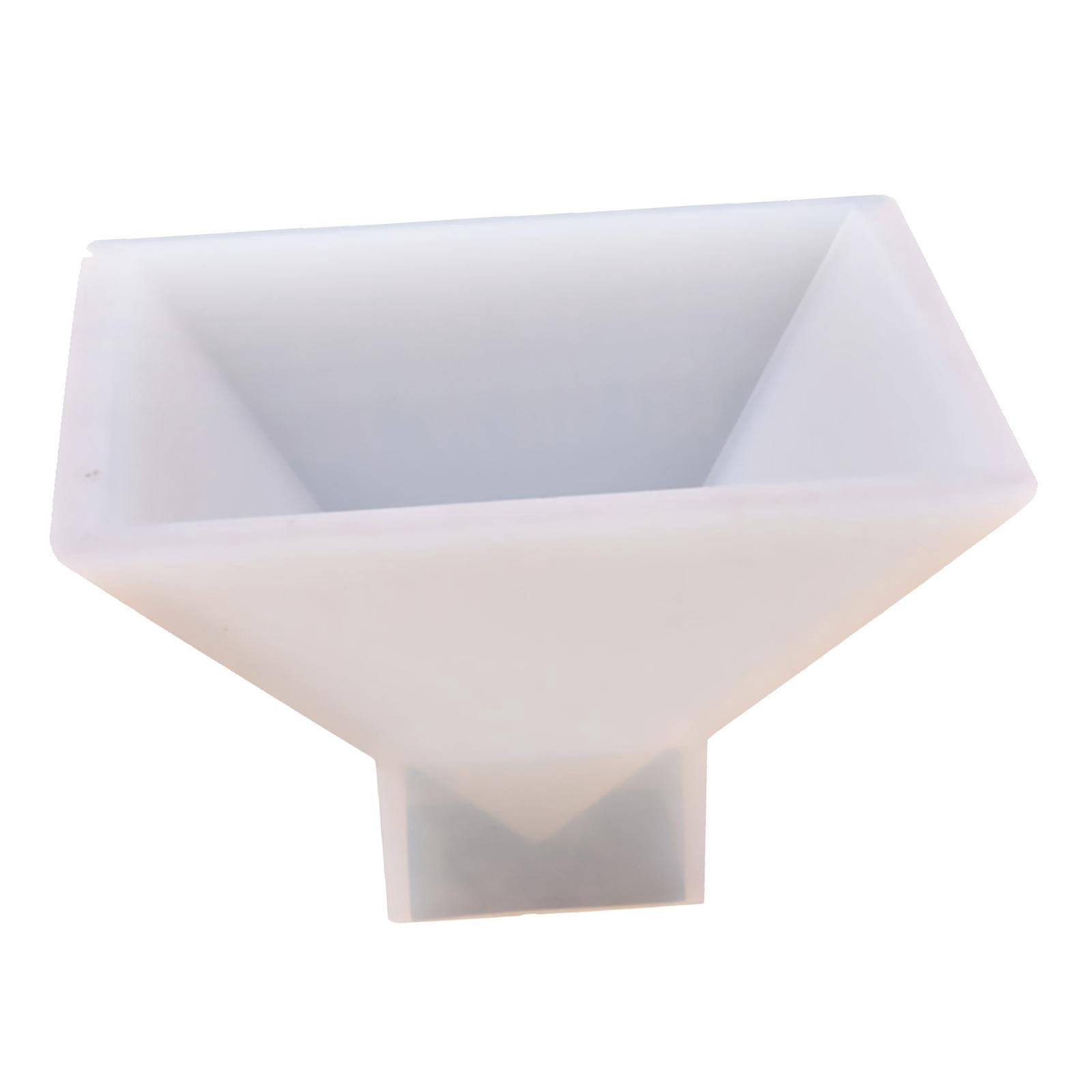 Milageto 2x Pyramid Shaped DIY Silicone Molds Resin Ornaments Crafting Mould 9.5x9.5x6cm