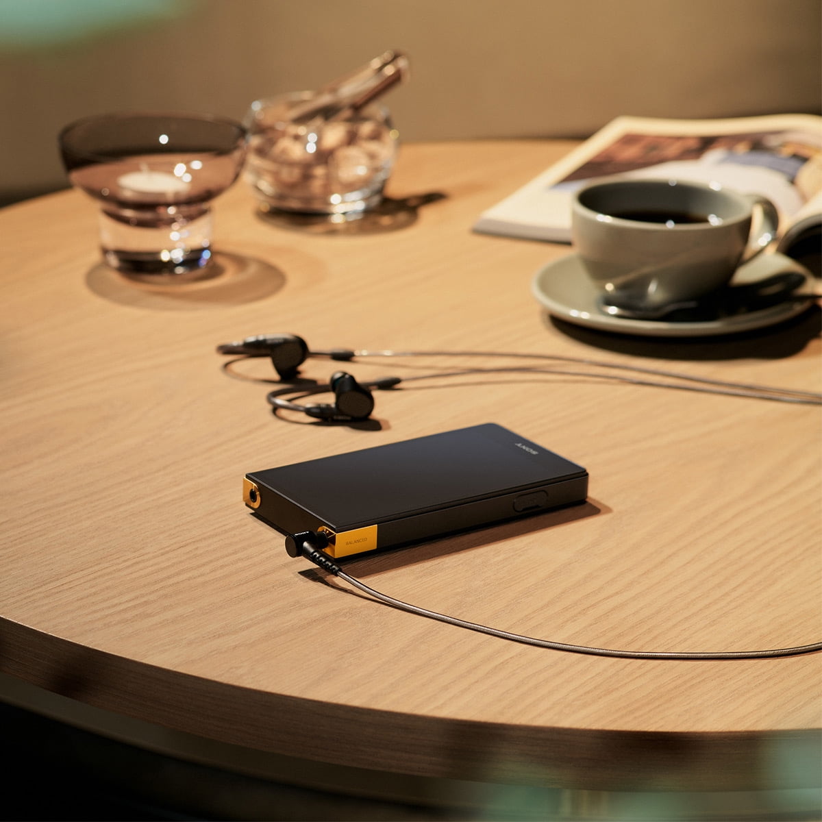 Sony Walkman ZX Series NW-ZX707 Hi-Res Portable Digital Sony Walkman ZX Series NW-ZX707 Hi-Res Portable Digital