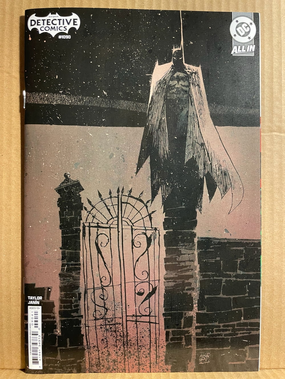 Cover of Detective Comics #1090
