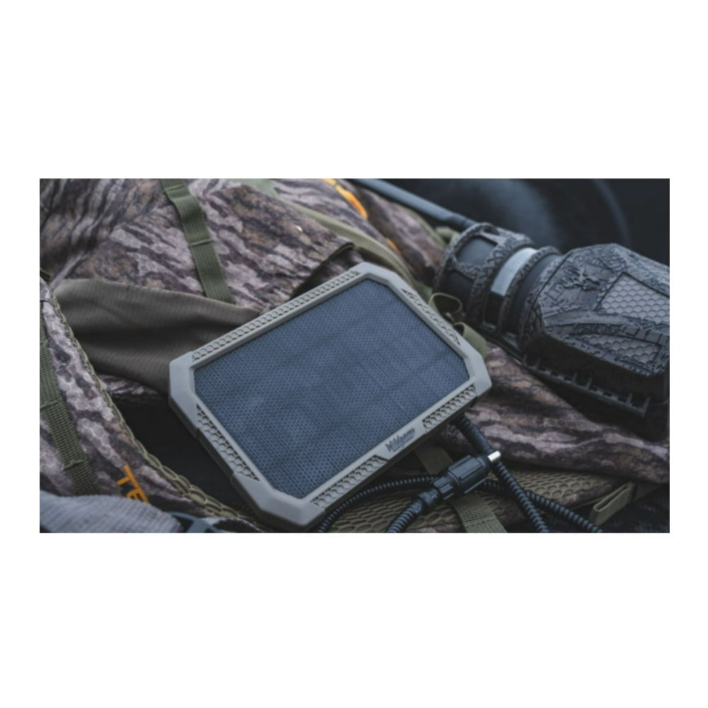 Wildgame Innovations 3000mAh SOLPAK Solar Battery Pack with LED Battery Indicator and USB-C Charging Port