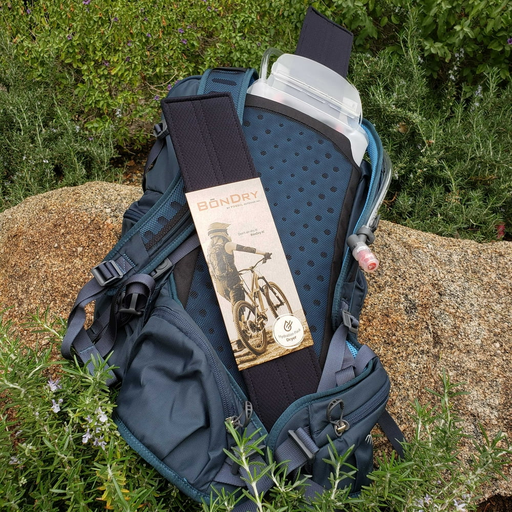 BonDry The Hydration Pack Dryer by Fossil Outdoor Inc. 17.5" x 3.5