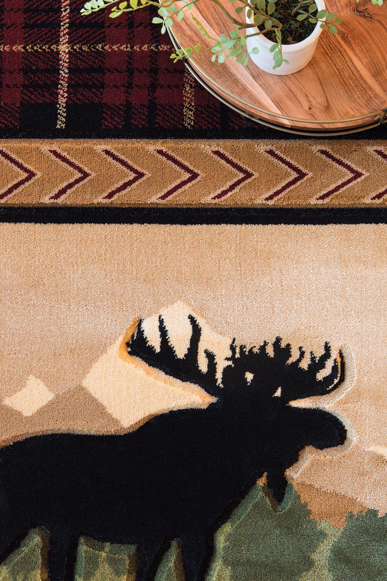 United Weavers of America Lodge Plaid Loomed Area Rug, 5.25' x 7.5'