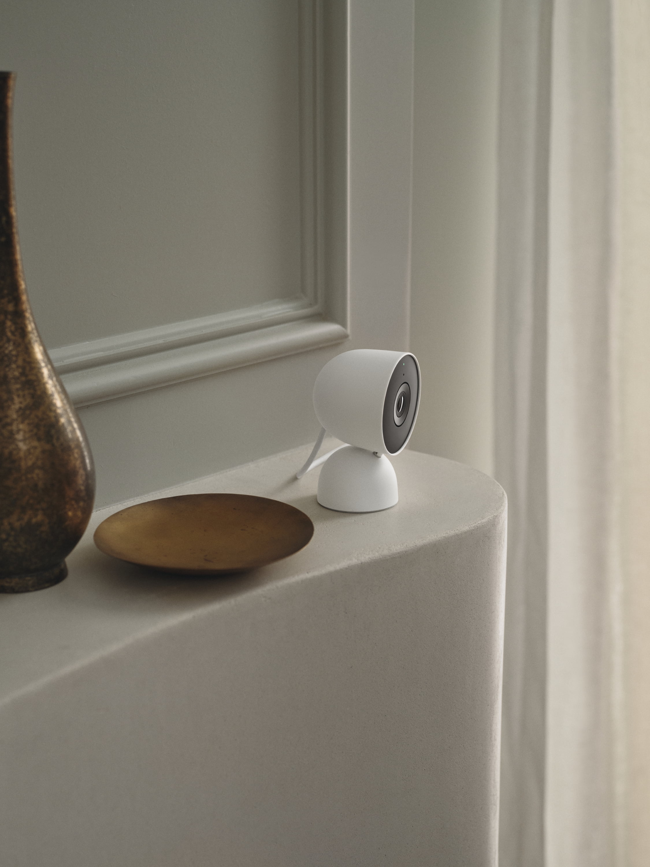 Google Nest Cam Indoor (Wired, 3rd Gen) - 2K Video and Gemini - Snow