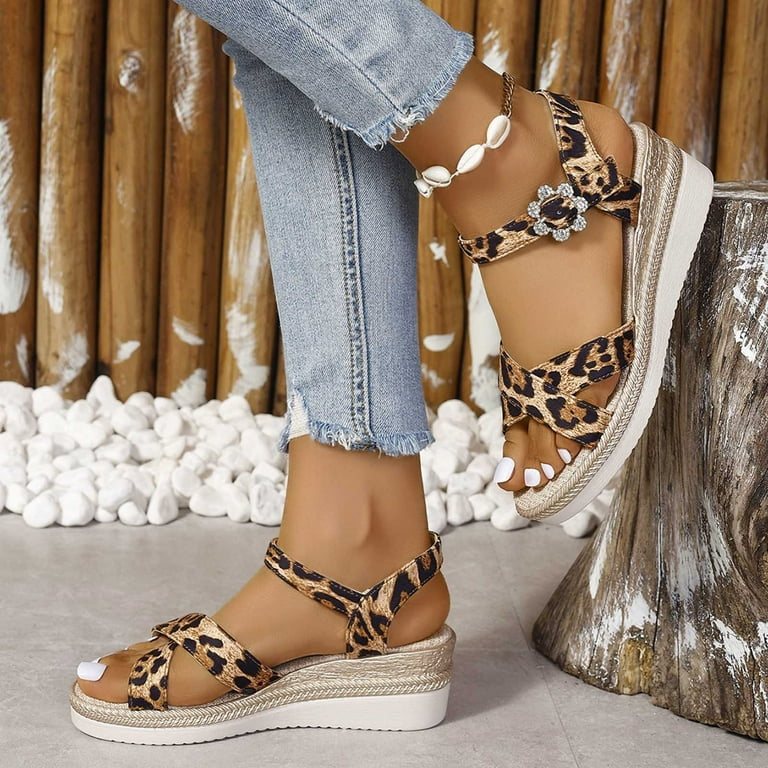 Cute chunky sandals best sale