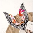 thumbnail image 2 of Bufanda de seda de morera natural pura para mujer, pequeña bufanda cuadrada de 53,34 cm x 53,34 cm, pañuelo ligero transpirable con estampado TUNC Sencillez, 2 of 5