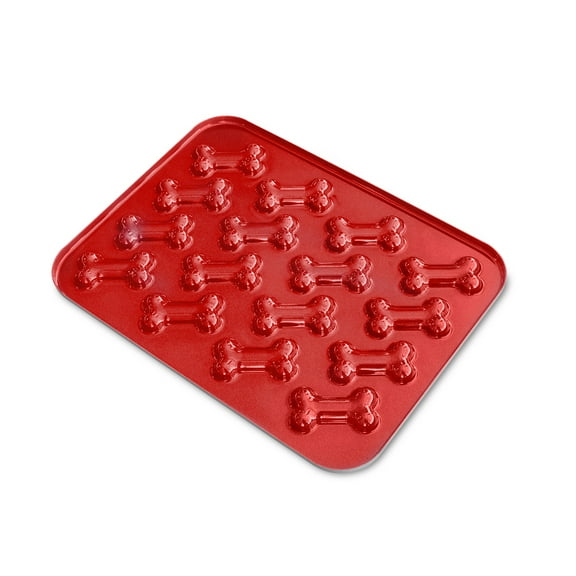 Nordic Ware Puppy Love Pan
