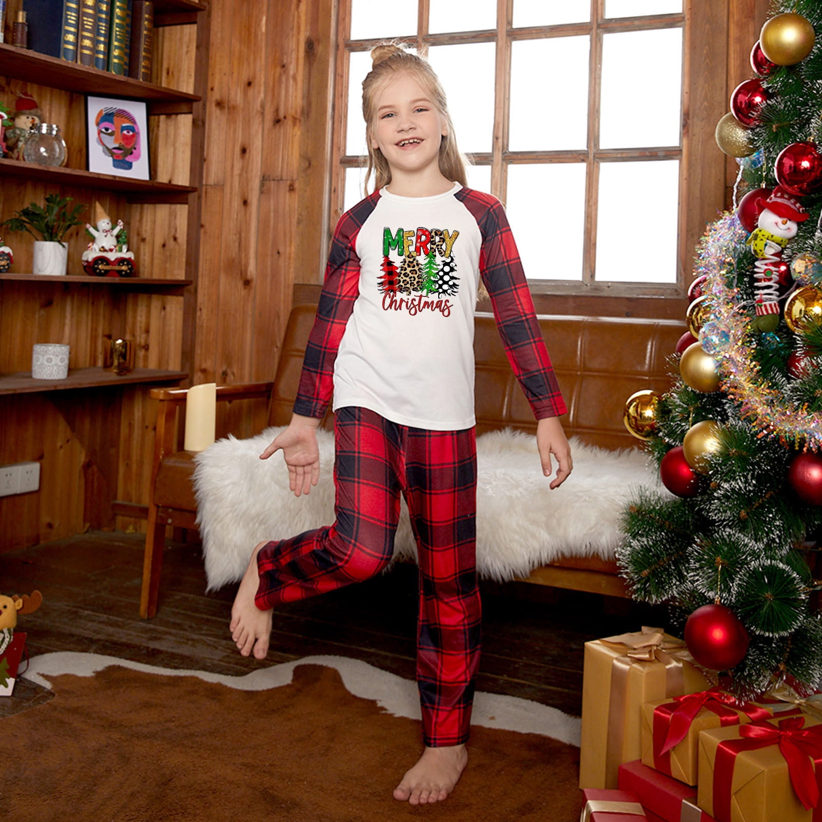 LSLJS Christmas Family Pajamas Matching Sets Parent Child Warm Merry Christmas Set Printed Home Wear Pajamas Two piece Kid Set Christmas Pajamas for