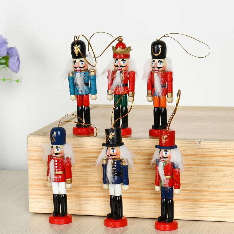 wine nutcracker soldier