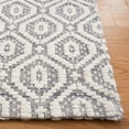 thumbnail image 3 of SAFAVIEH Marbella Fabiana Geometric Area Rug, Grey/Ivory, 3' x 5', 3 of 10