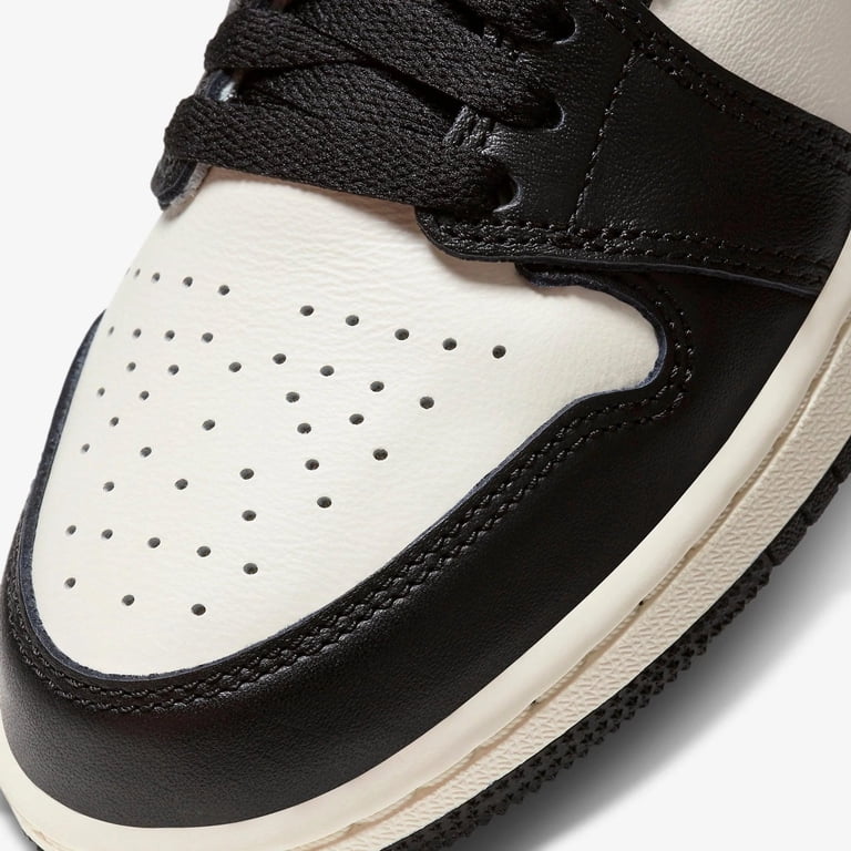mocha 1s size 6