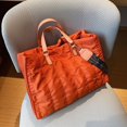 thumbnail image 4 of Bolso de mano grande de diseño retro, bolso espacial de algodón cálido para invierno 2022, bolsos de mano para mujer, bolsos de mensajero, bolso de compras, billetera, 4 of 5