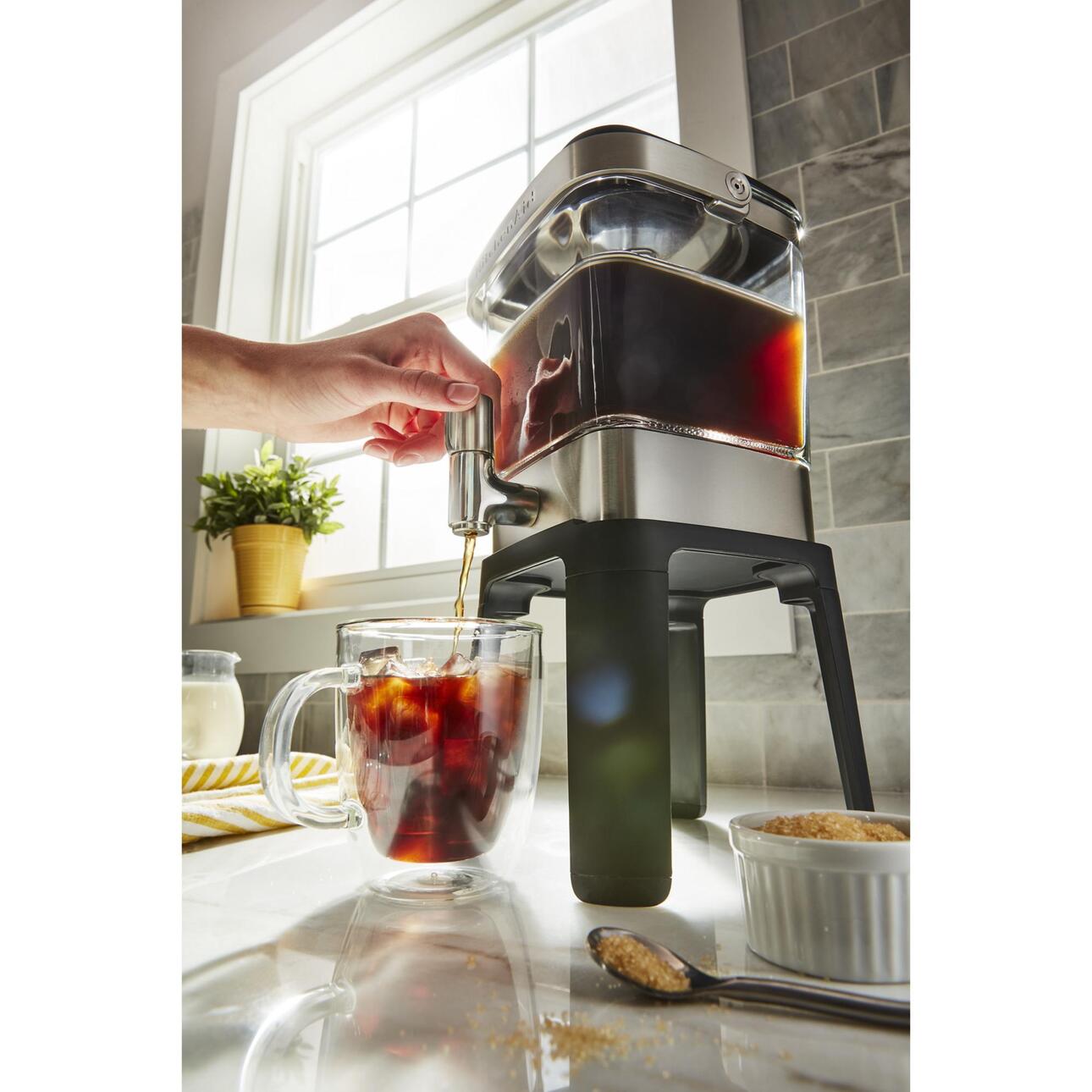 KitchenAid 38 oz Cold Brew Coffee Maker photo 5