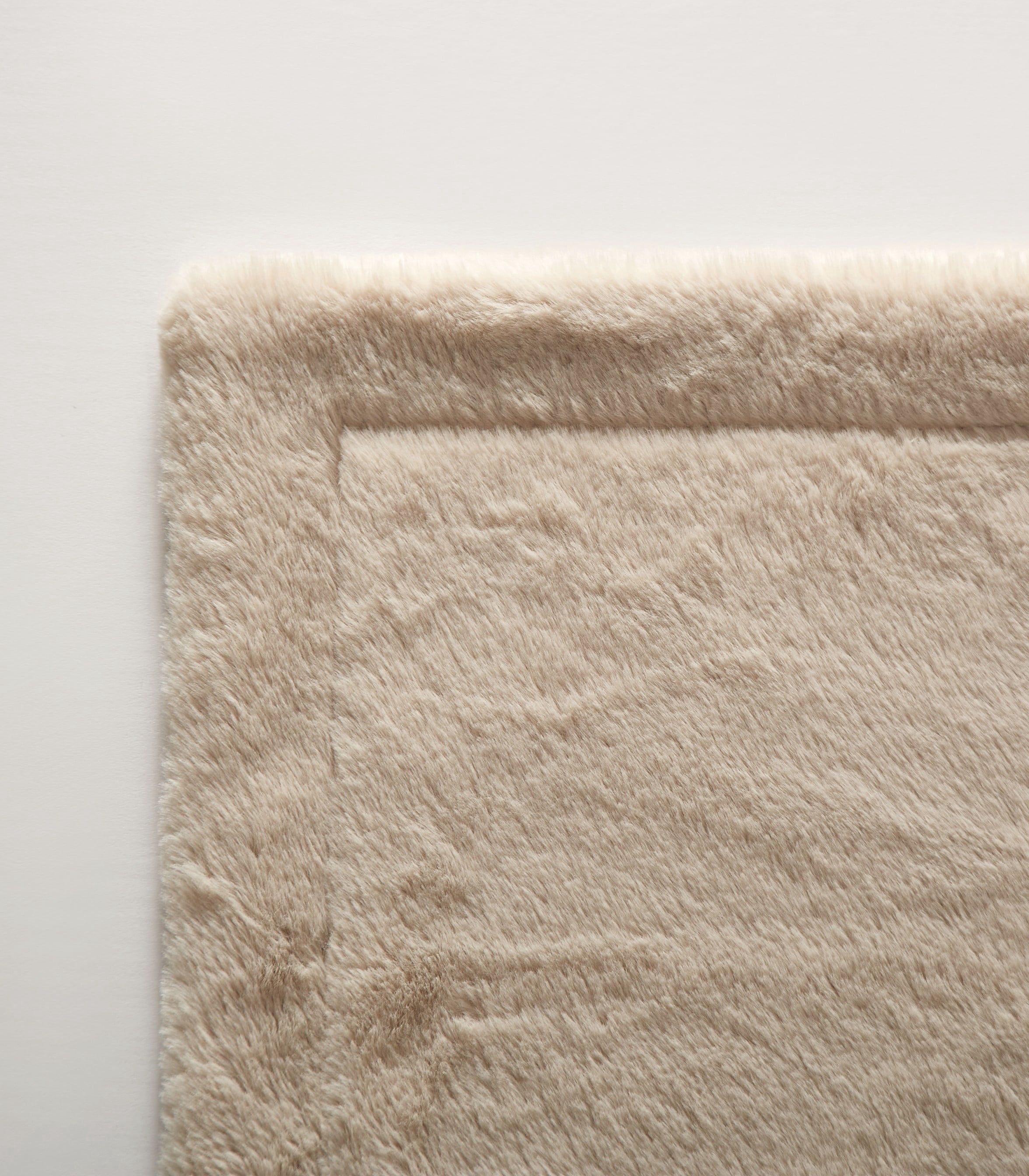 Cozy Haven Oversized Faux Fur Throw Blanket, Soft Beige, 50" x 72"