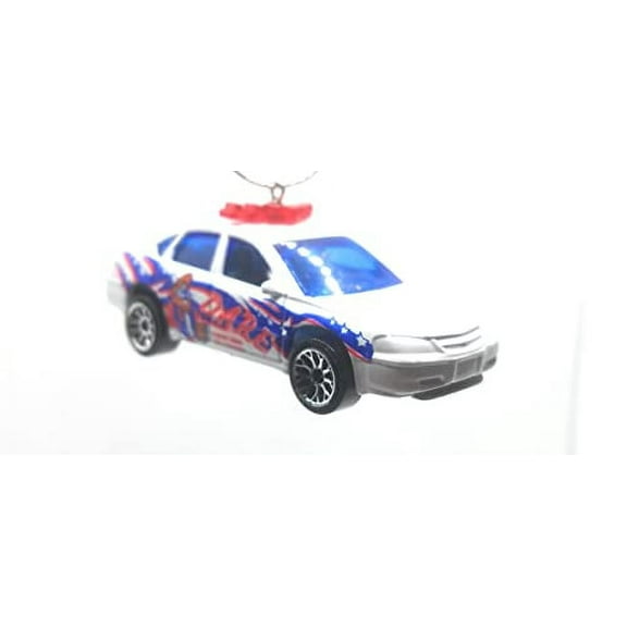Christmas Ornament for Chevy Impala Police (Dare) White