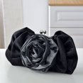 thumbnail image 3 of Bolso de mano con diseño de flores, nuevo bolso de hombro de noche con flores rosas, bolso de boda, 2024, 3 of 5
