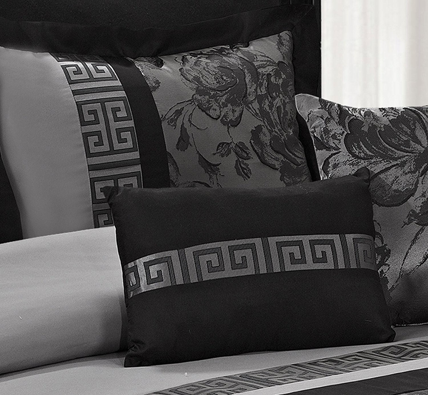 EvJk 8 Piece Jacquard Patchwork Floral Pattern Queen Bed in a Bag, Gray Bedding Set