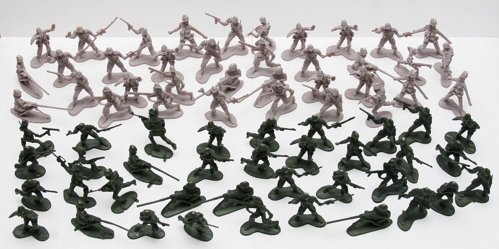 72 pc Army Men Toy Soldiers Military Gray Green Plastic Figurine Action Figure 