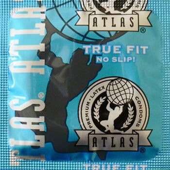 Atlas True Fit + Silver Lunamax Pocket Case, Snugger Fitting Smaller Sized Lubricated Latex Condoms-12 Count