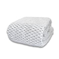 thumbnail image 4 of Cobertor Estambul de Flannel Blanco con Gris Mega King Size Dormireal, 4 of 5
