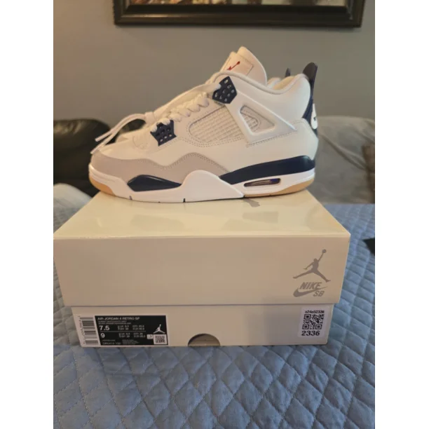 N I-K-E SB x A i r-Jor-dan 4 Retro SP ‘Navy’ Size 7.5 Mens - DR5415 100 Brand New