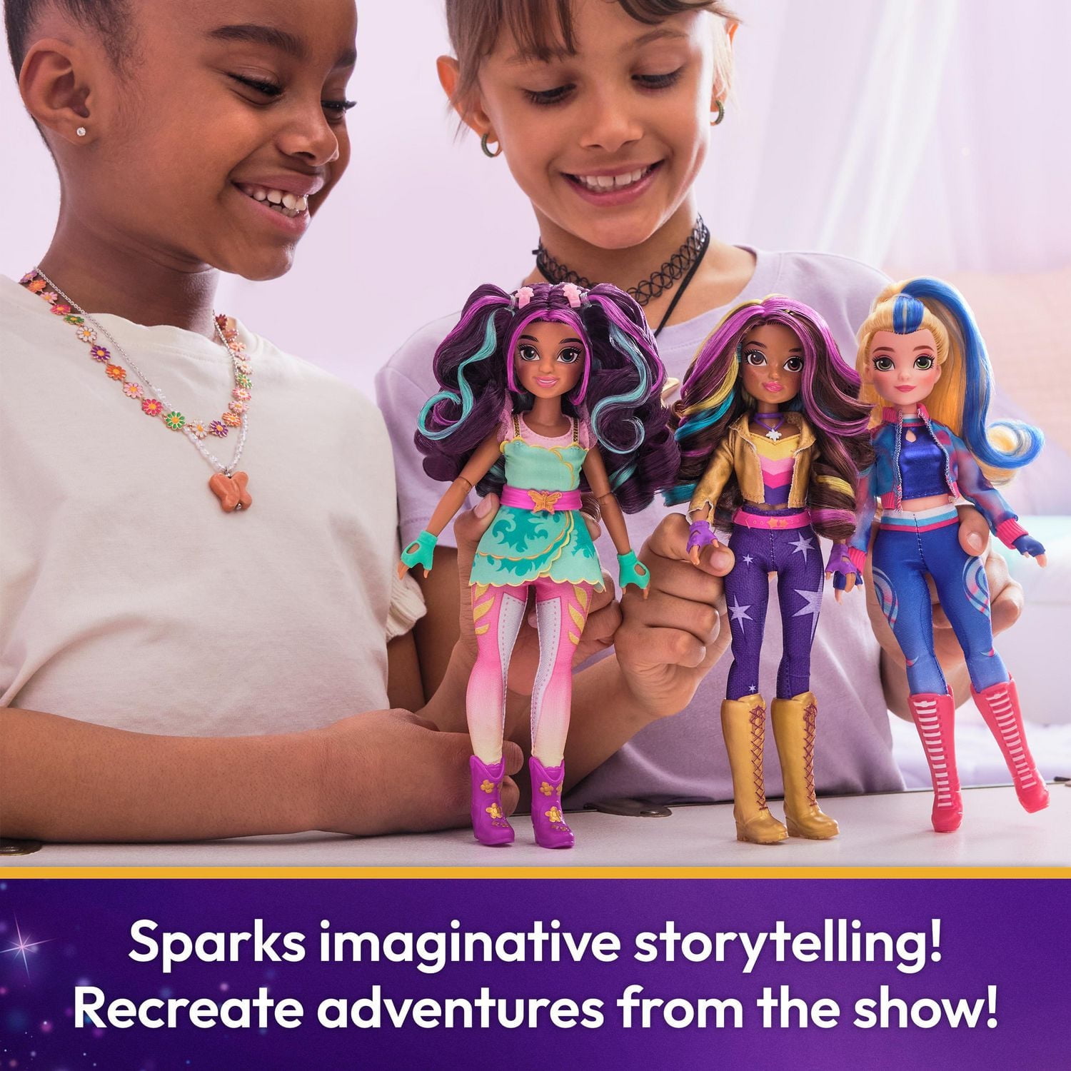 Unicorn Academy, Poupée Isabel avec cheveux méchés, 5 accessoires et un accessoire de coiffure, 24 cm, poupées et licornes pour filles à partir de 4 ans