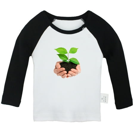 

Nature Pattern Soil in Hands T shirt For Baby Newborn Babies T-shirts Infant Tops 0-24M Kids Graphic Tees Clothing (Long Black Raglan T-shirt 12-18 Months)