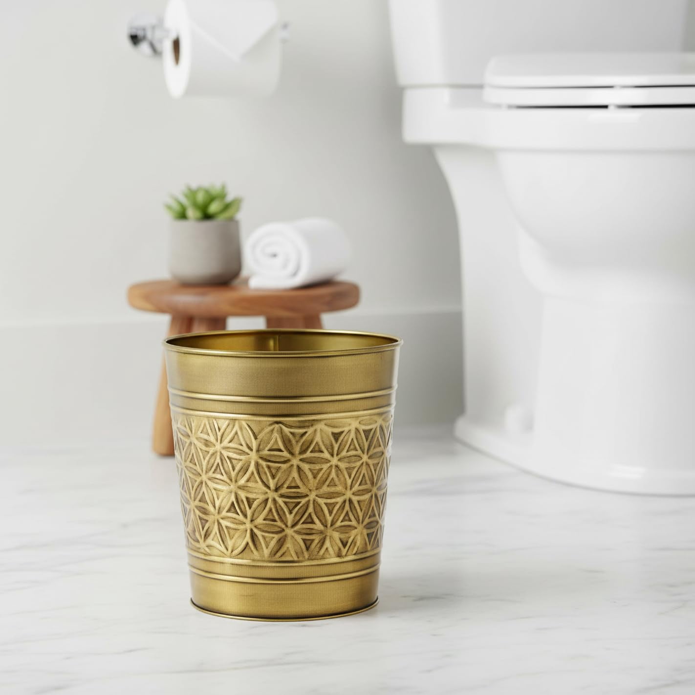 Autumn Alley Handcrafted Brass Bathroom Trash Can, Round Open-Top Bathroom Wastebasket Stylish Metal Waste Bin for Home, Office, Bedroom Decorative Waste Basket Decor, Coastal Trash Can Brass, 2 Gal.