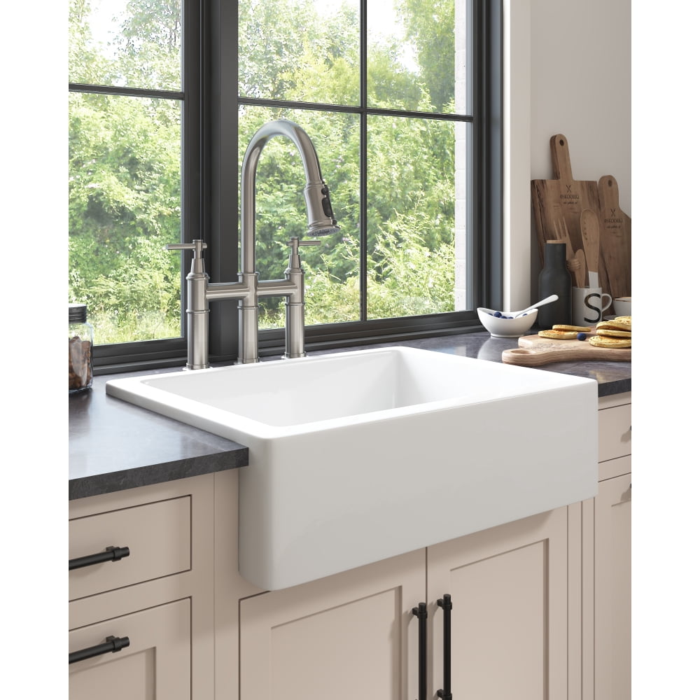 24"L x 19" W Farmhouse/Apron Front White Ceramic Kitchen Sink