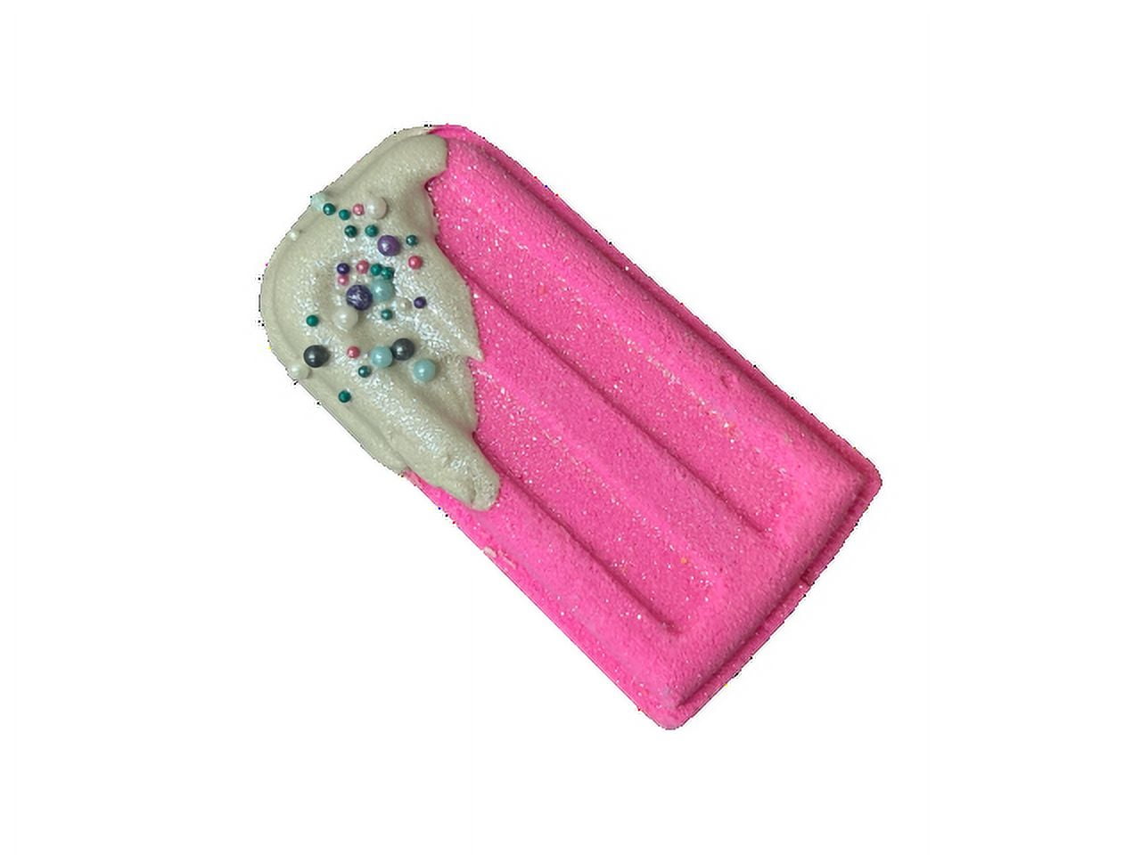 The Lavish Goat, Luxury Spa Gift Box, Bath Bombs and Shower Steamers, Gifts for Women