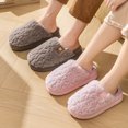 thumbnail image 5 of Cálidas zapatillas de algodón antideslizantes de suela gruesa con sensación de pisar mierda de EVA para mujer, zapatillas de algodón de felpa para parejas de interior de otoño e invierno, 5 of 5