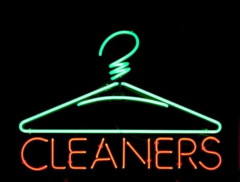 Queen Sense 17"x14" Clothes Cleaners Laundry Neon Sign Man Cave Pub Bar