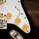 thumbnail image 1 of Houderco 5Ud Perillas Volumen Para Guitarra Eléctrica Plástico Exclusivo Amarillo Top Hat, 1 of 6
