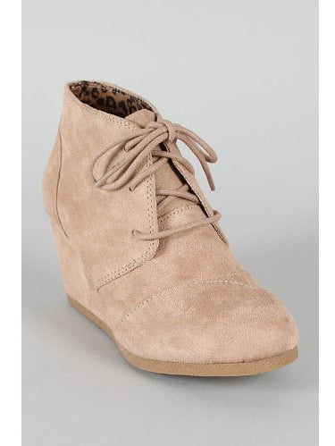 city classified comfort shoes wedges