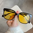 thumbnail image 1 of OEC-gafas de sol cuadradas CPO para hombre y mujer, lentes Punk de gran tamaño a la moda, tonos amarillos, gafas de conducción UV400, 1 of 5
