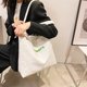 thumbnail image 5 of Bolso de hombro de lona con estampado de letras retro para mujer, bolsos grandes informales (blanco) Tmvgtek Para estrenar, 5 of 8