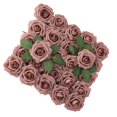 thumbnail image 2 of Conjunto de caja de flores artificiales, centros de mesa DIY de rosas falsas, flores de imitación con hojas para decoración del hogar del Día de San, 2 of 8