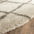 thumbnail image 2 of Safavieh Belize Joisse Geometric Plush Shag Area Rug, 2 of 3